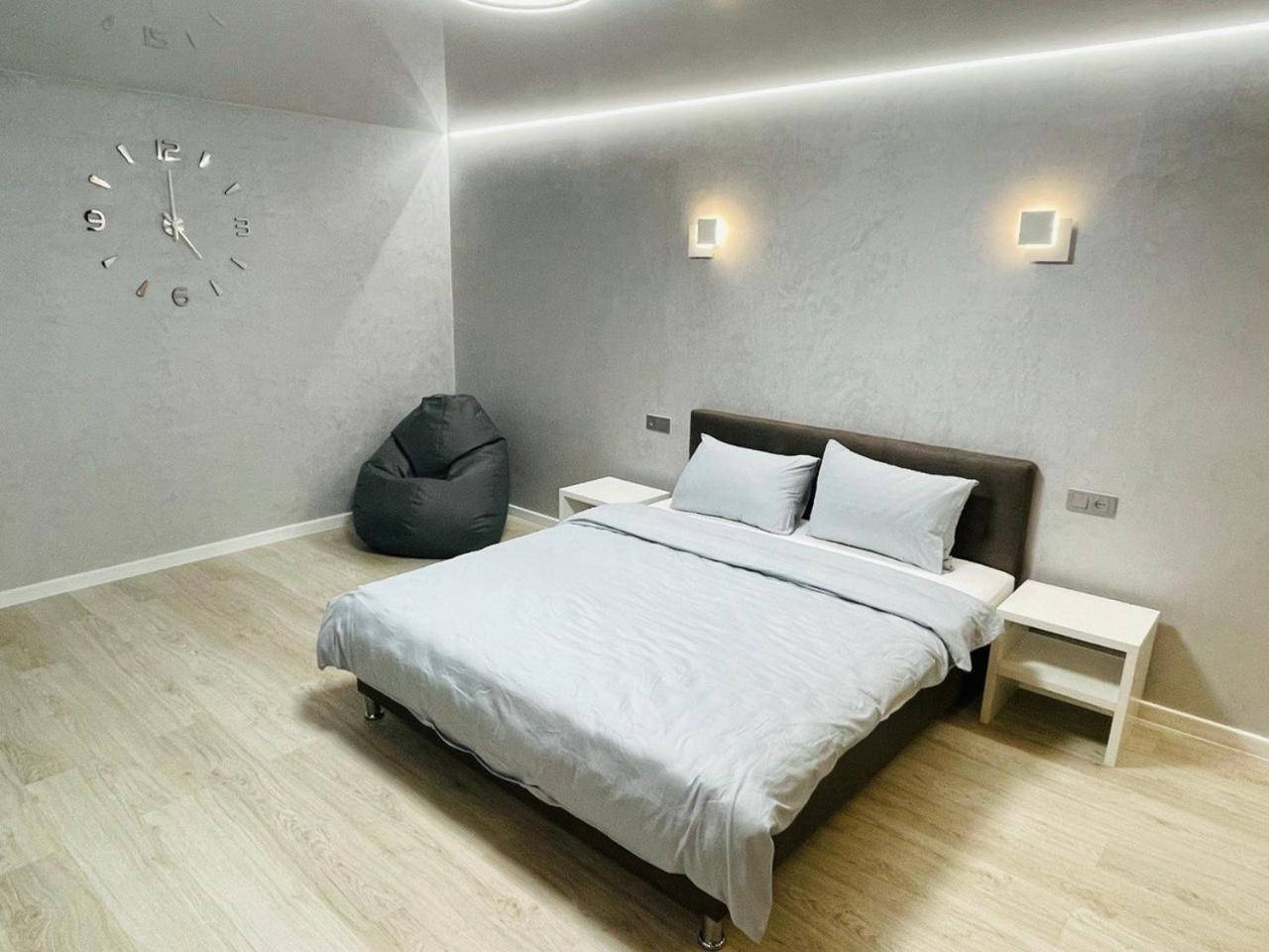 קריבוי רוג Apartcenter Вип Апартаменты В Центре Города На Гагарина מראה חיצוני תמונה